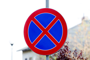 Znak drogowy / Zakaz zatrzymywania się - obrazy, fototapety, plakaty