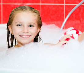 Little girl in the bath