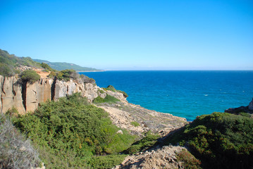 PLAYA DE BOLONIA EN TARIFA, CÁDIZ, ANDALUCÍA. ESPAÑA