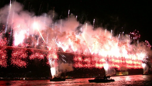 Fireworks pouring at the bridge