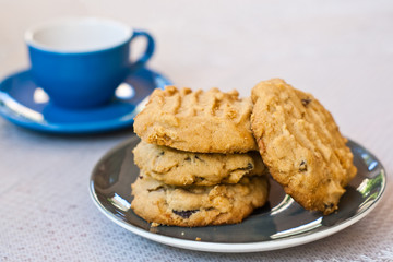 soft cookies with cashew nut anf rasin