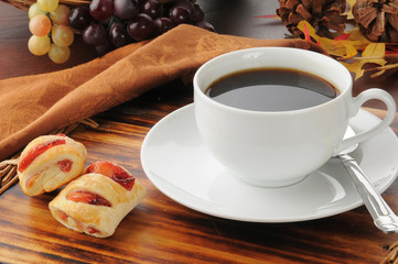 Coffee with mini strudels