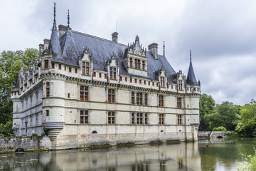 Fototapeta na wymiar Chateau Azay-le-Rideau (1527) - one of earliest French chateaux
