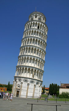Leaning tower of Pisa1