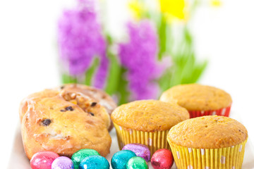 Gebäck mit Ostereiern, Cookies with Easter eggs