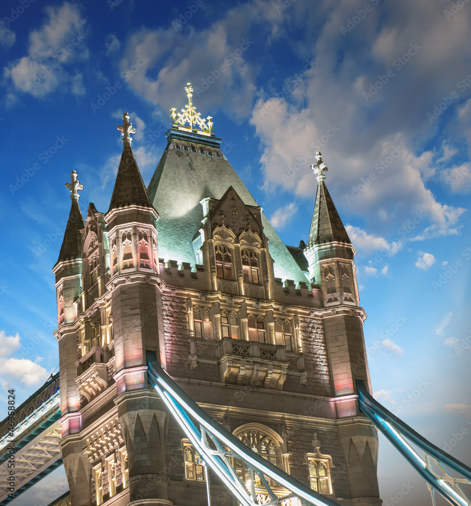 Sticker lights and colors of tower bridge at sunset with clouds - london