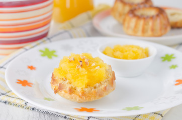 Bread with orange marmalade