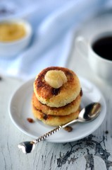 Fritters with raisin