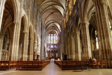 Obraz premium Abbazia di Saint-Denis - Parigi