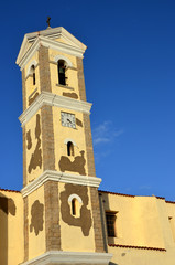 Obraz premium CAMPANILE CHIESA SANTA TERESA DI GALLURA 06