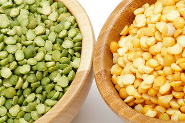 Green and Yellow Peas