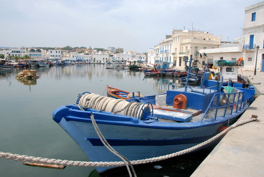 bateau de p&ecirc;che du port de Bizerte