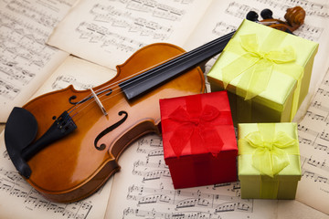 Gift and violin