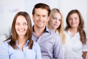 ein junges team im büro