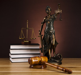 Statue of lady justice