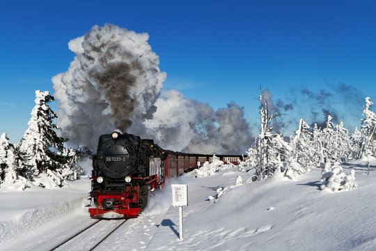 Harz Brockenbahn mit Dampflok 99 7237-3