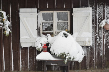 Garten Hütte im Winter Fenster