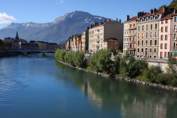 Isere et Vercors depuis Grenoble
