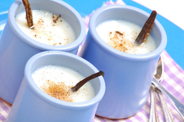 deliciuse fresh vanilla desserts in cups