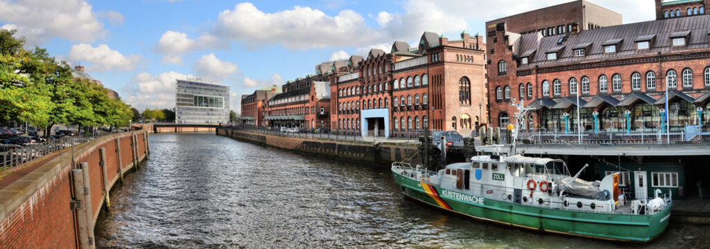 Hamburg / Zollkanal Panorama