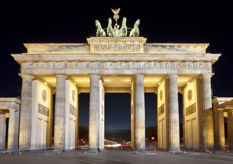 Brandenburg Gate (Brandenburger Tor) night shot, Berlin
