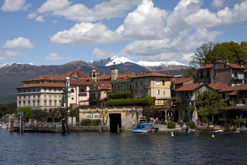 Fototapeta na wymiar Island Lake Maggiore in Italy