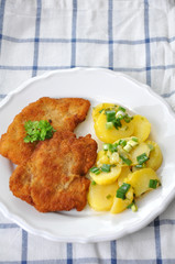 Wiener Schnitzel mit Kartoffelsalat