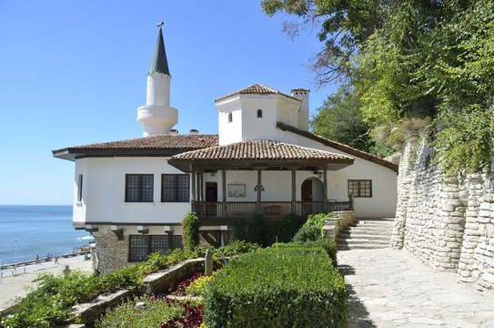 The palace in Balchic 2