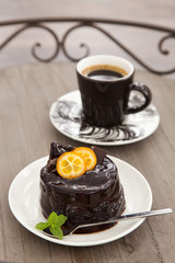 choccolate cake with coffe