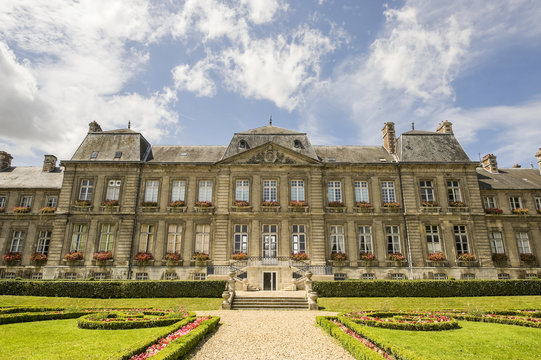 Palace and garden in Soissons