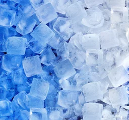 Plexiglas foto achterwand verse koele ijsblokjesachtergrond © rprongjai