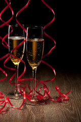 Pair glass of champagne