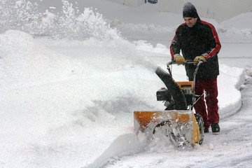 Schneeräumen im Winter