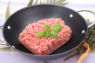 Frisches rohes Hackfleisch