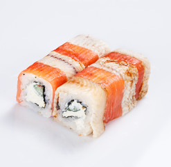 sushi roll with fish