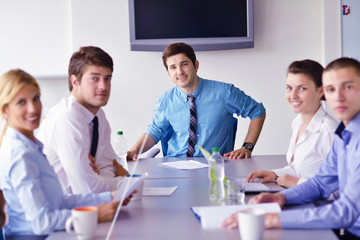 Obraz premium business people in a meeting at office