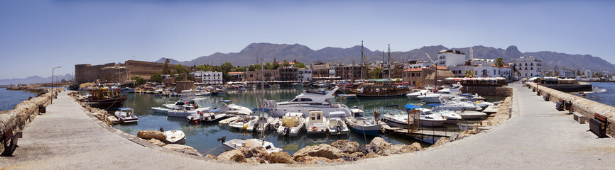 old Port in Kyrenia © k4d