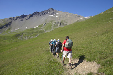 Fototapeta na wymiar turystyka w wysokiej Maurienne Vanoise