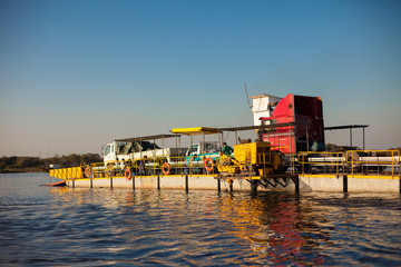 Zambezi river ferry - 46566869
