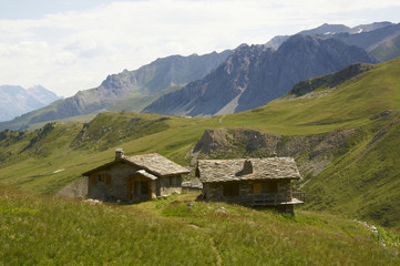 Fototapeta na wymiar Duża wysokość Maurienne Vanoise farm