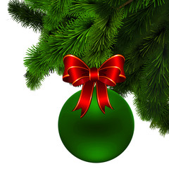 grüne Kugel mit Schleife am Baum