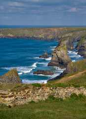 Fototapeta na wymiar Cornish coast at Carnewas and Bedruthan Steps England