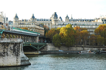 Ponte sulla Senna invernale, Parigi, Francia
