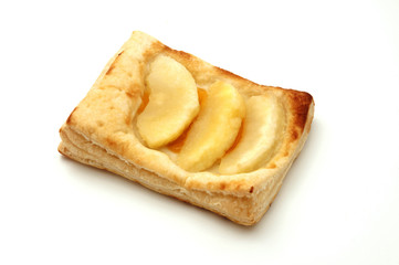 Apple puff pastry tartlet