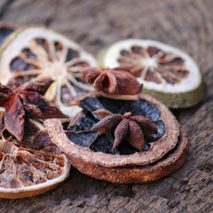 Getrocknete Orangenscheiben