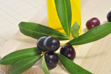 black olives and olive oil