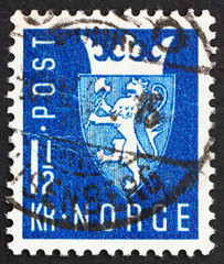 Postage stamp Norway 1945 New National Arms of 1943