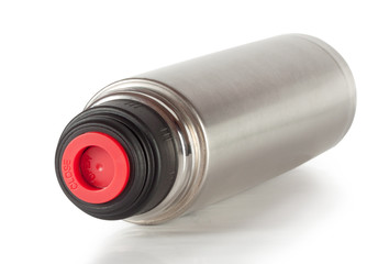 Metal thermos with valve