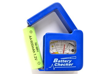 ニッケル水素電池とバッテリーチェッカー