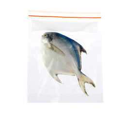 keep your seafood always fresh in the zipper plastic bag